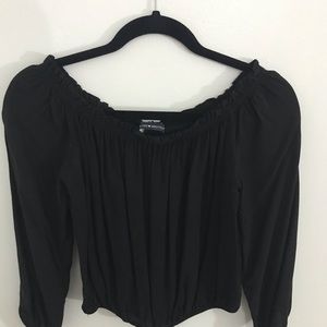 Off the shoulder Brandy Melville top